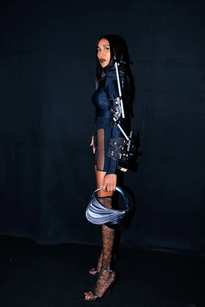 Look 13